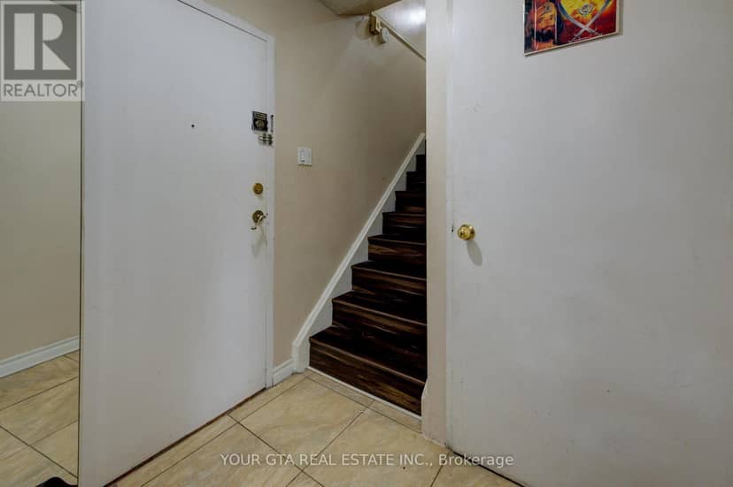 122 - 1055 B Forestwood Drive — photo 9 of 24
