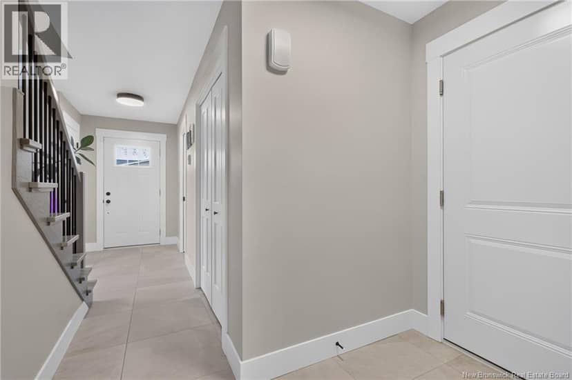 88 MacIntosh Boulevard — photo 11 of 40