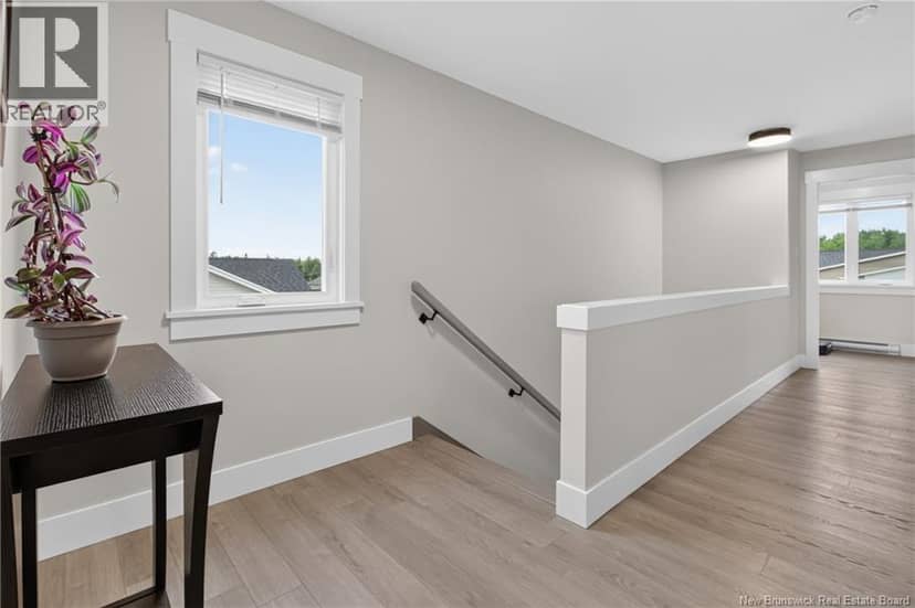 88 MacIntosh Boulevard — photo 22 of 40