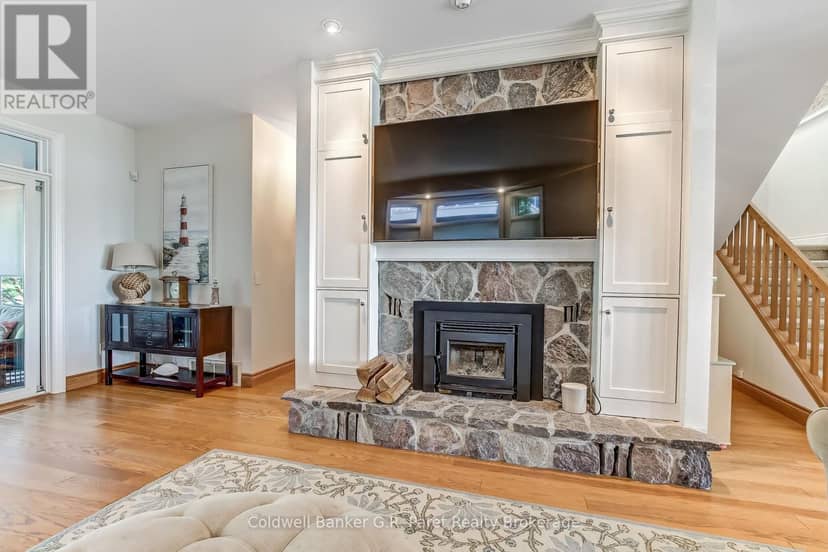 157 Ordnance Avenue — photo 11 of 40