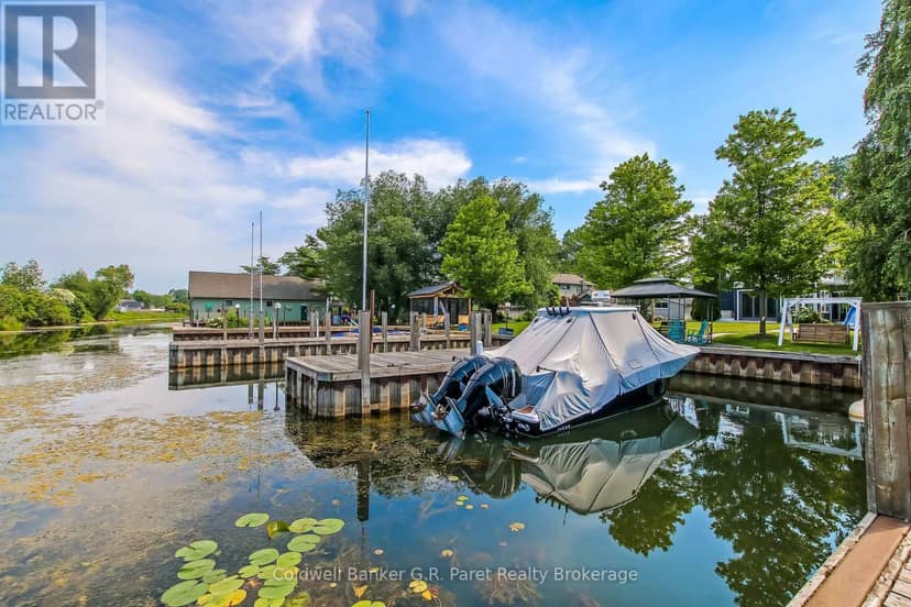 157 Ordnance Avenue, Norfolk, photo 4