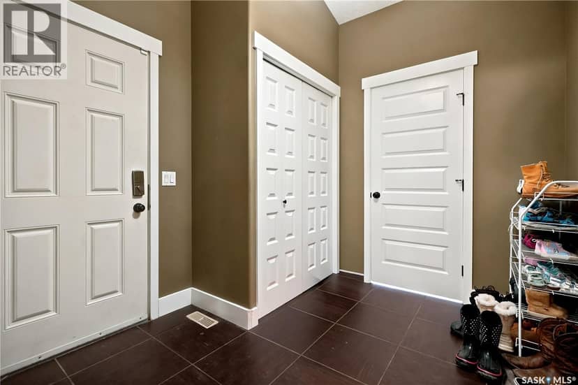 9 Jarvis STREET — photo 17 of 40