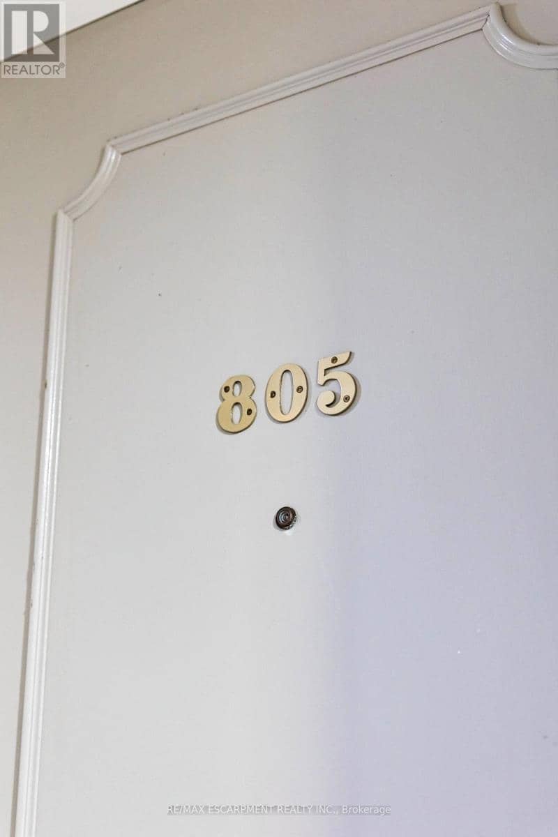 805 - 8 Woodman Drive S, Hamilton, photo 7