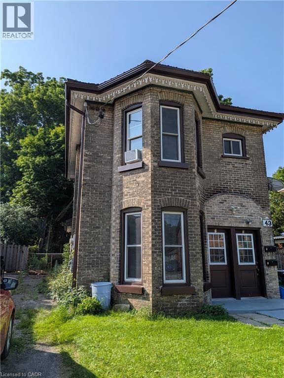 43 PORT Street — photo 2 of 4