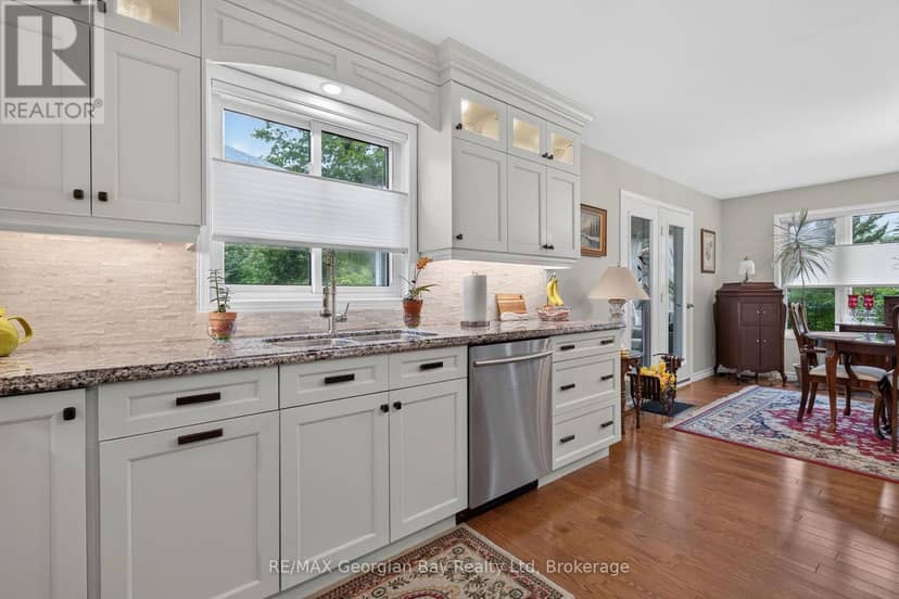 307 Balm Beach Road W — photo 10 of 40