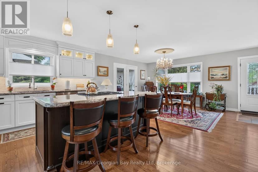 307 Balm Beach Road W — photo 11 of 40