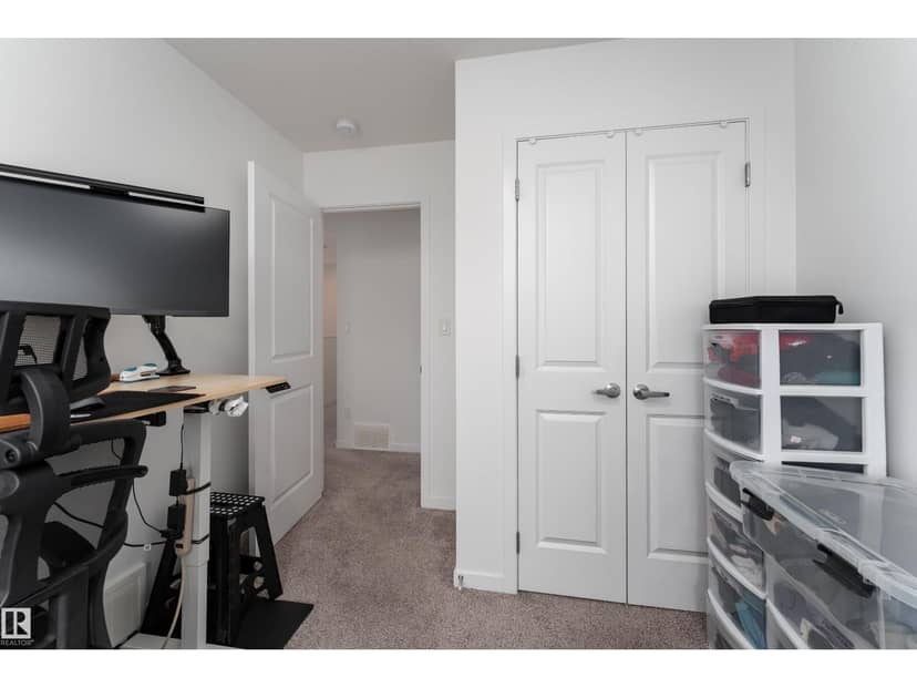 2522 152 AV NW — photo 19 of 36