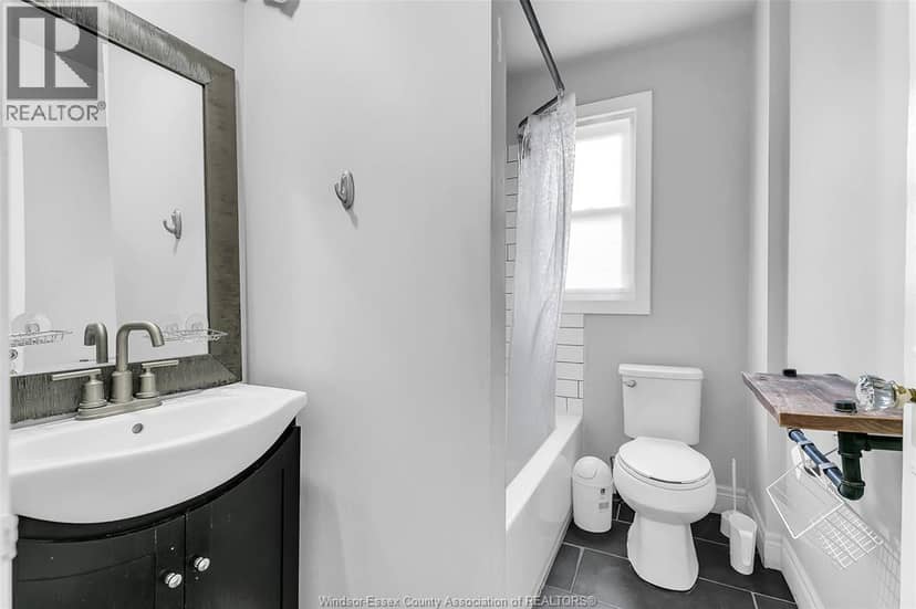 31-33 GILES East — photo 29 of 40