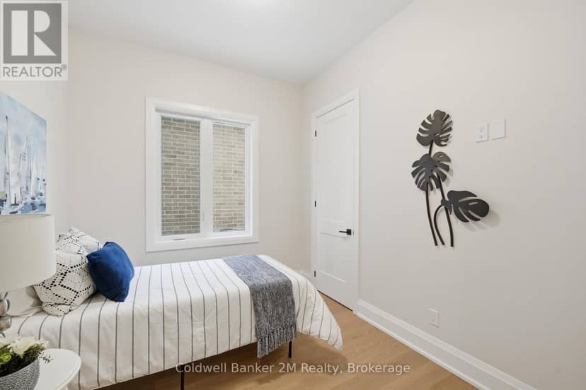 31 Lonetto Street — photo 29 of 34
