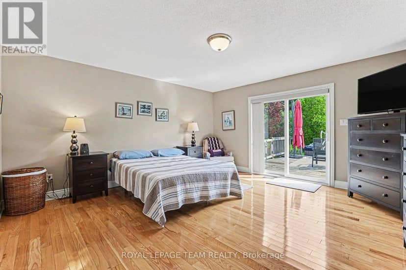 28 Kimberly Avenue — photo 17 of 40