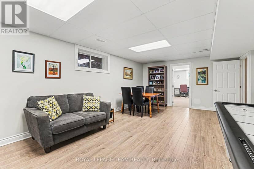 28 Kimberly Avenue — photo 28 of 40