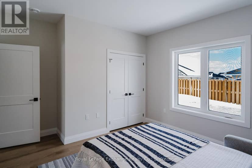 Unit 42 - 1071 Waterloo Street N — photo 14 of 28