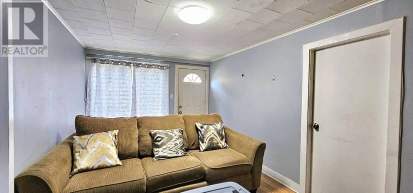 224 Kent Street, 157 Hillsborough Street — photo 4 of 18