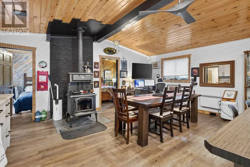 306 Deschenes Lake Road — photo 3 of 23