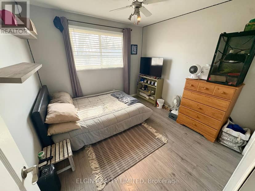 66 Aldborough Avenue — photo 15 of 17