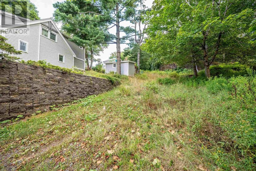 5 Craigmore Drive — photo 4 of 7