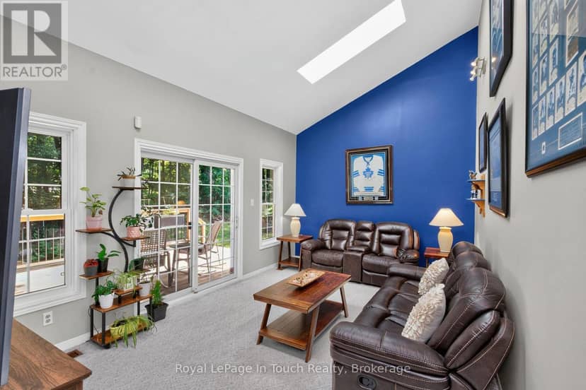 13 Hallen Drive — photo 21 of 40