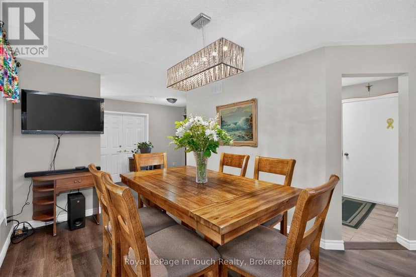 13 Hallen Drive — photo 26 of 40
