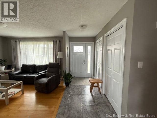 469 Chaleur Street — photo 10 of 40