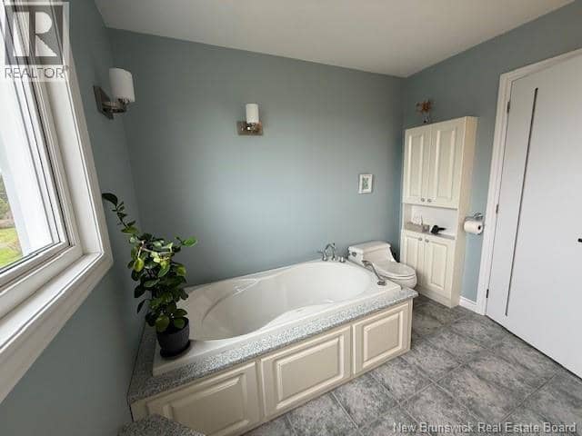 469 Chaleur Street — photo 15 of 40