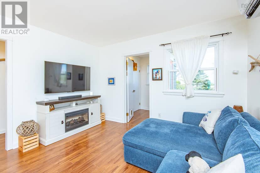 7919 Highway 1 — photo 14 of 40