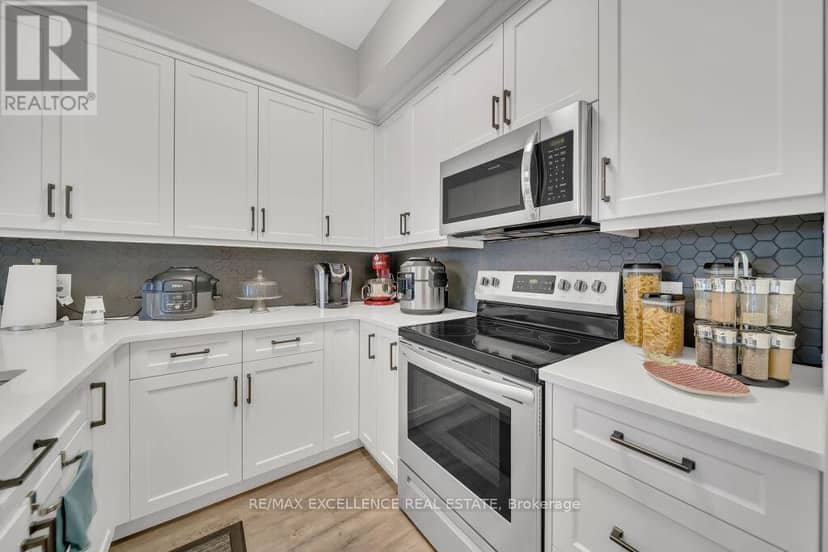 3 - 20 Murray Court — photo 10 of 25