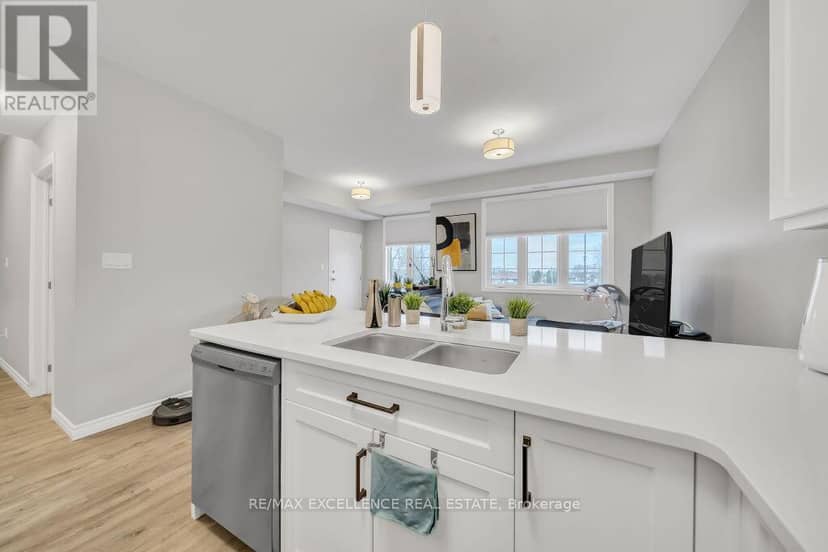 3 - 20 Murray Court — photo 12 of 25