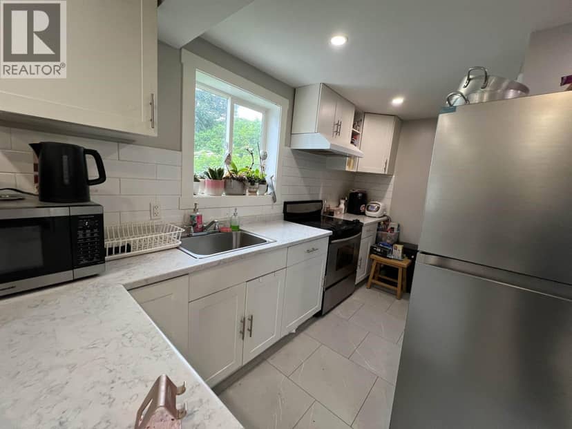 215 E 9TH AVENUE, Prince Rupert, photo 2