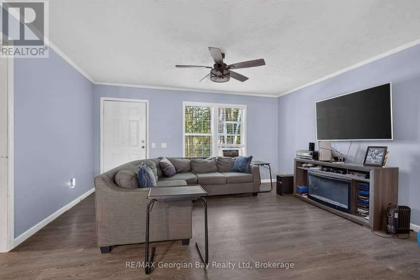 927 Vindin Street — photo 5 of 27