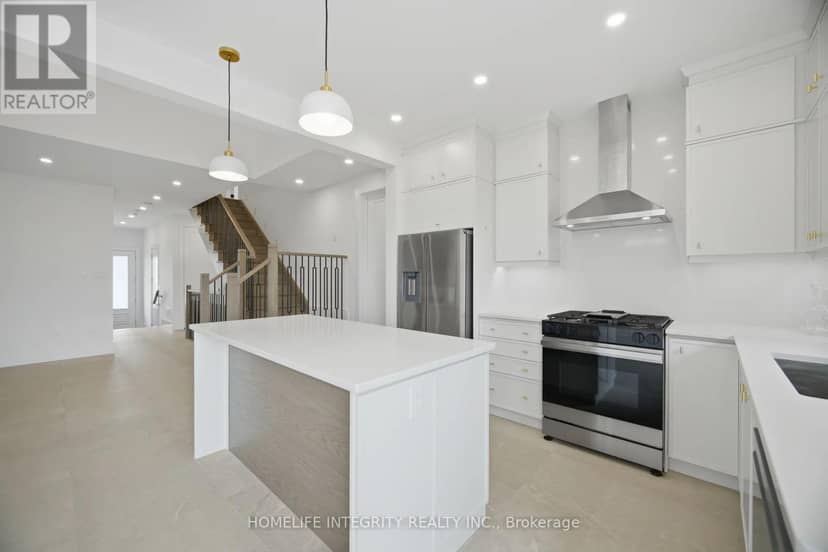 68 Kiernan Crescent N — photo 12 of 40