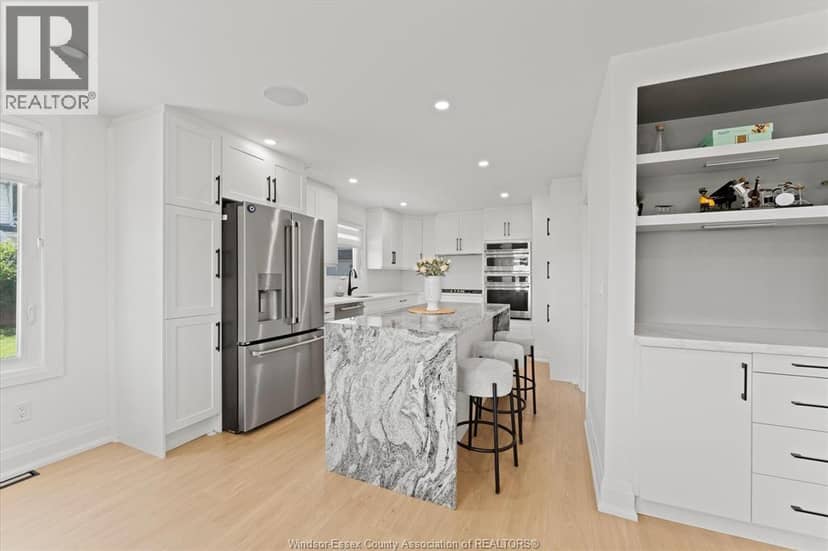 8190 Riverside Drive — photo 13 of 40