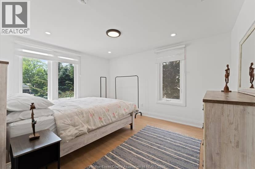 8190 Riverside Drive — photo 21 of 40