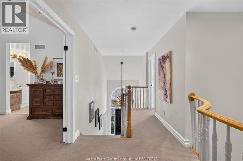 208 Crystal Bay Drive — photo 18 of 40