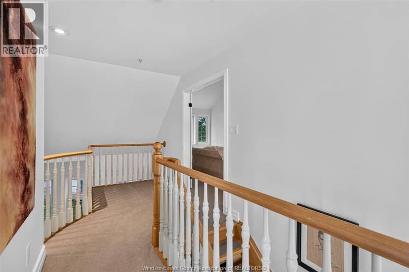 208 Crystal Bay Drive — photo 19 of 40