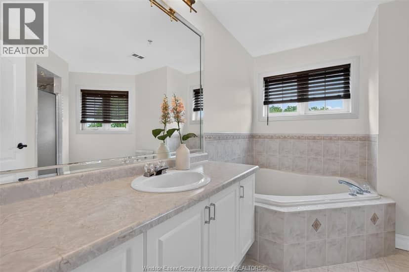 208 Crystal Bay Drive — photo 26 of 40