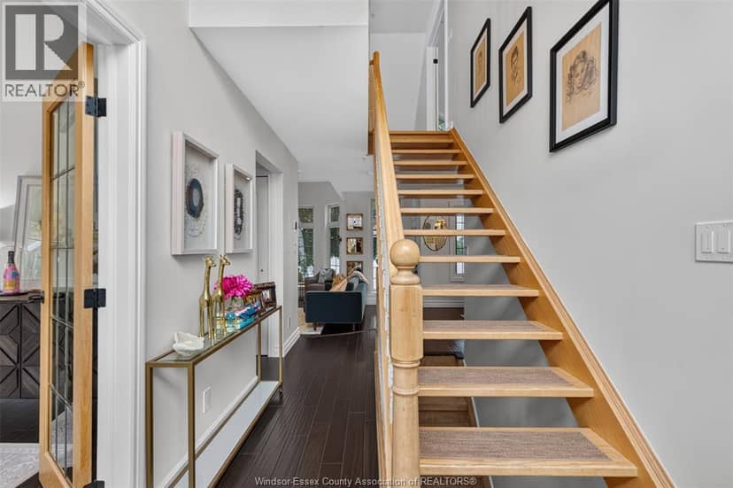 208 Crystal Bay Drive — photo 3 of 40