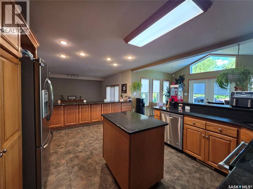2267 Newcombe DRIVE — photo 14 of 40