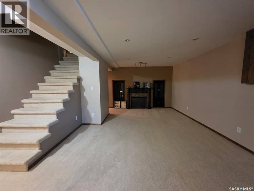 2267 Newcombe DRIVE — photo 33 of 40