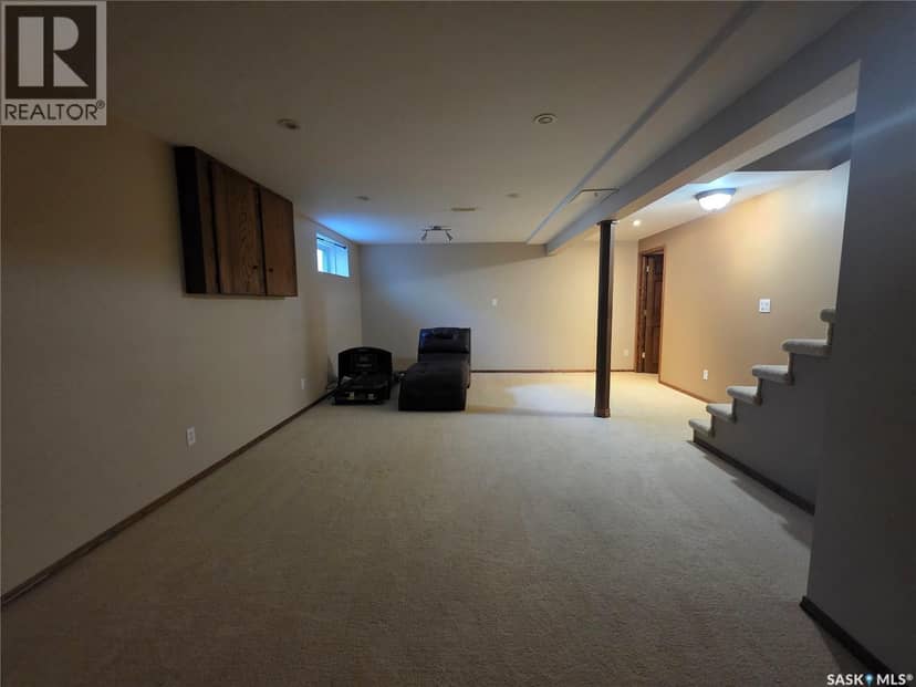 2267 Newcombe DRIVE — photo 34 of 40
