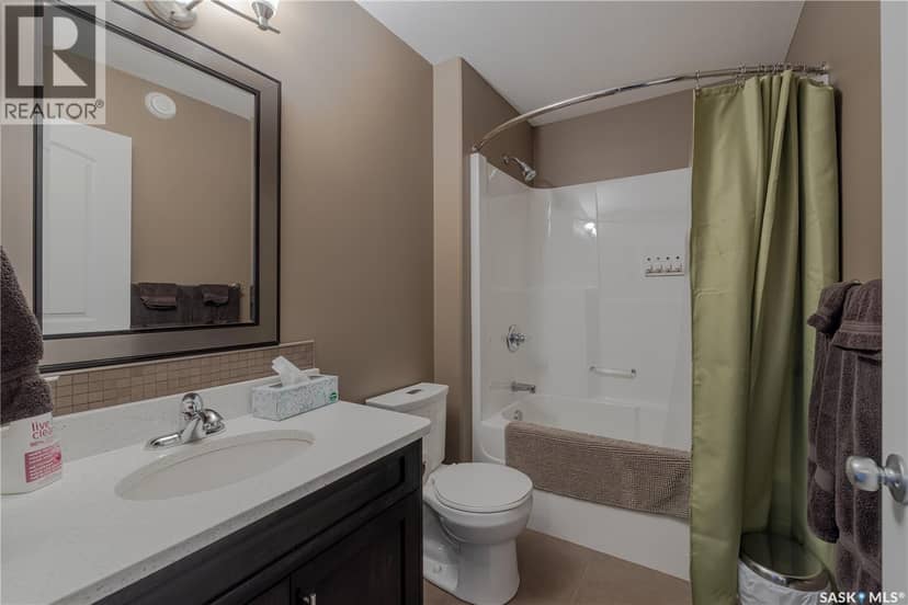 B 608 Riche STREET — photo 13 of 26
