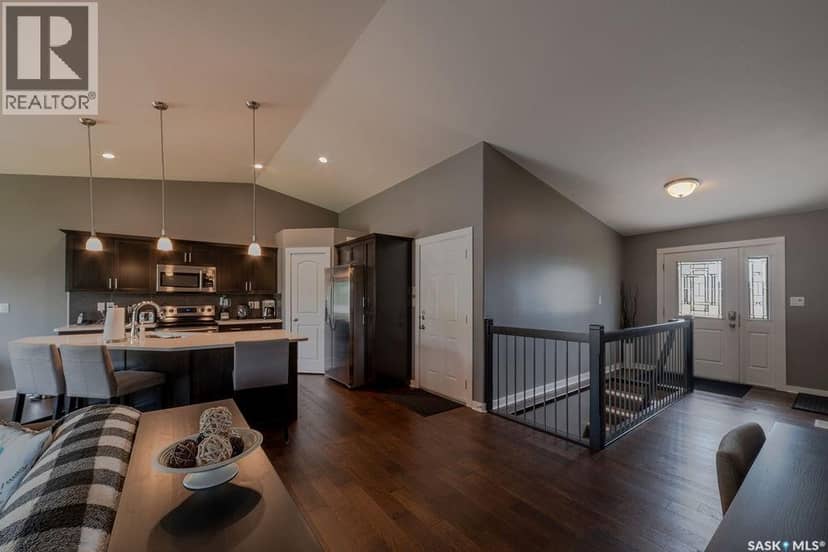 A 608 Riche STREET — photo 4 of 26
