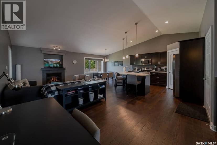 A 608 Riche STREET — photo 5 of 26