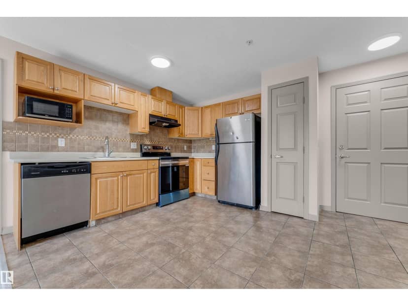 #125 5005 165 AV NW, Edmonton, photo 7