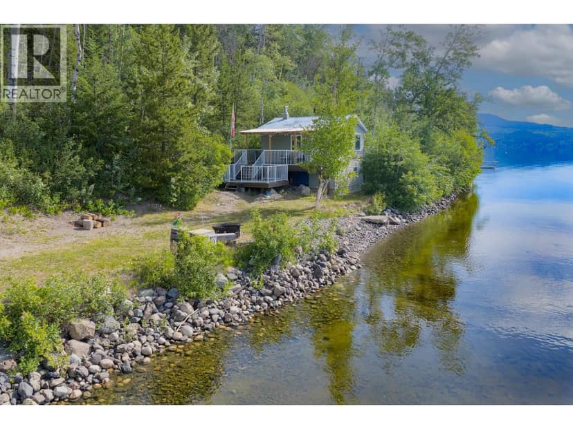 8687 GALA BAY ROAD, Fraser Lake, photo 2