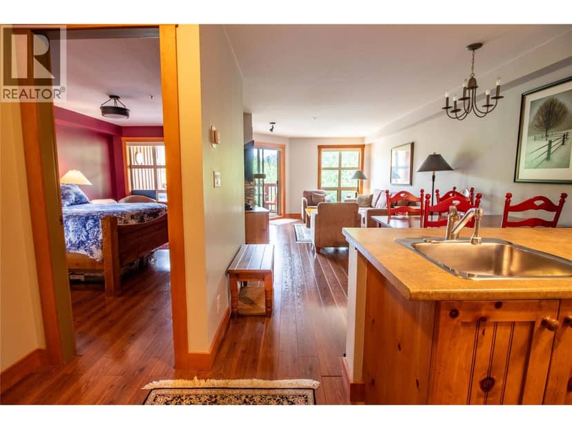 2080 Summit Drive Unit# 309, Panorama, photo 3