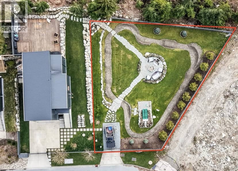2934 HUCKLEBERRY DRIVE, Squamish