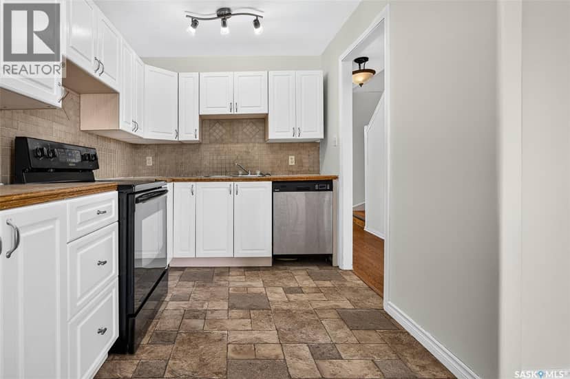 805 Athabasca STREET E — photo 15 of 40