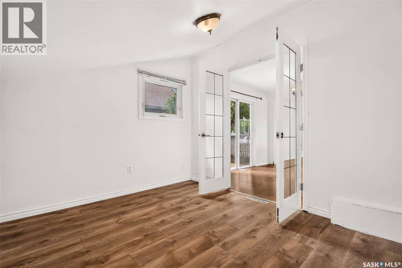 805 Athabasca STREET E — photo 31 of 40