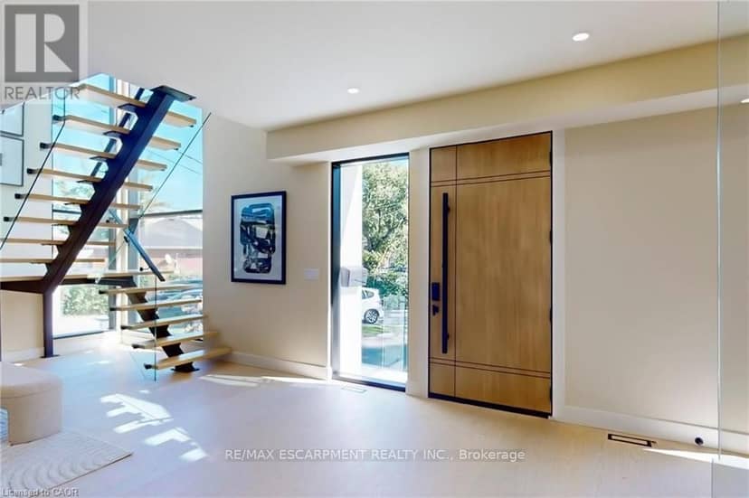 28 Dunsmore Gardens — photo 20 of 40