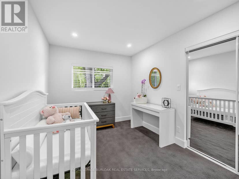 13 Swanhurst Boulevard — photo 13 of 28